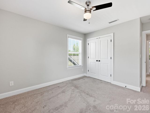 127 Tomahawk Drive, Mooresville, NC 28117