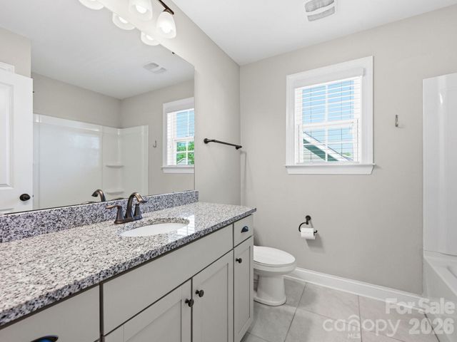 127 Tomahawk Drive, Mooresville, NC 28117