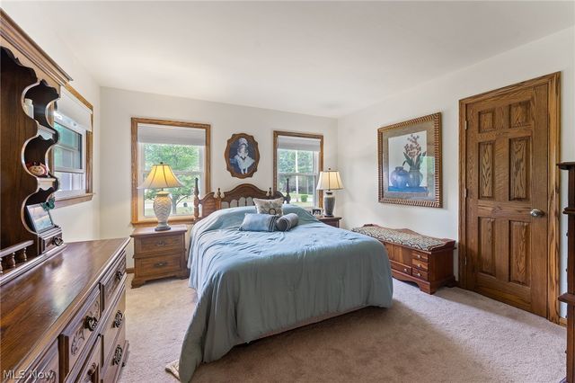 57 Belle Vista Avenue, Hubbard, OH 44425