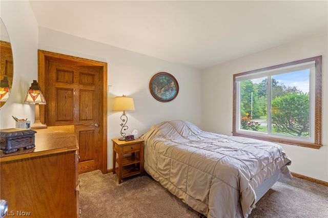 57 Belle Vista Avenue, Hubbard, OH 44425