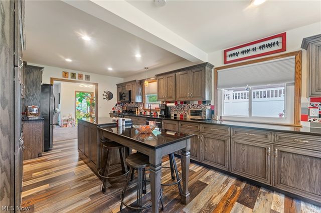 57 Belle Vista Avenue, Hubbard, OH 44425