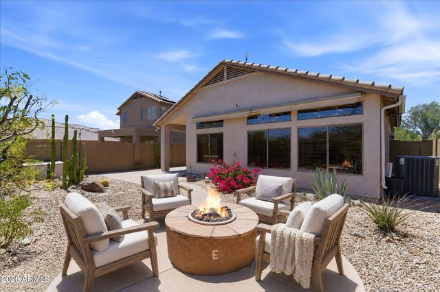 40809 N COURAGE Trail, Anthem, AZ 85086