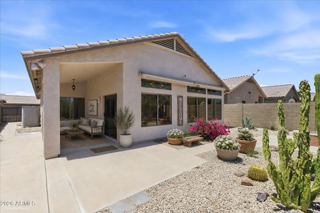 40809 N COURAGE Trail, Anthem, AZ 85086