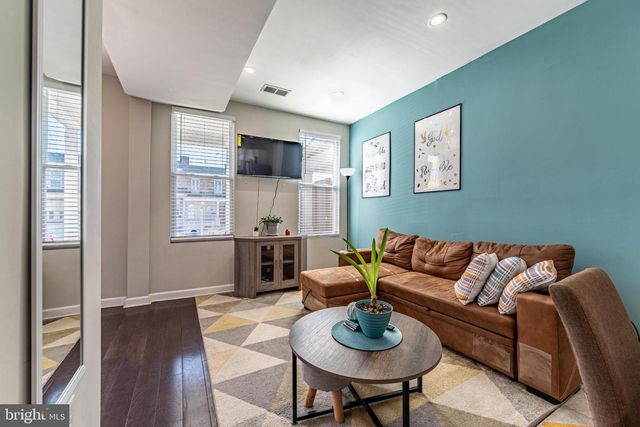 804 MCCABE AVE, Baltimore, MD 21212