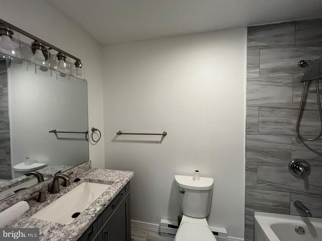 2533 COUNTRY CLUB DR, Tobyhanna, PA 18466