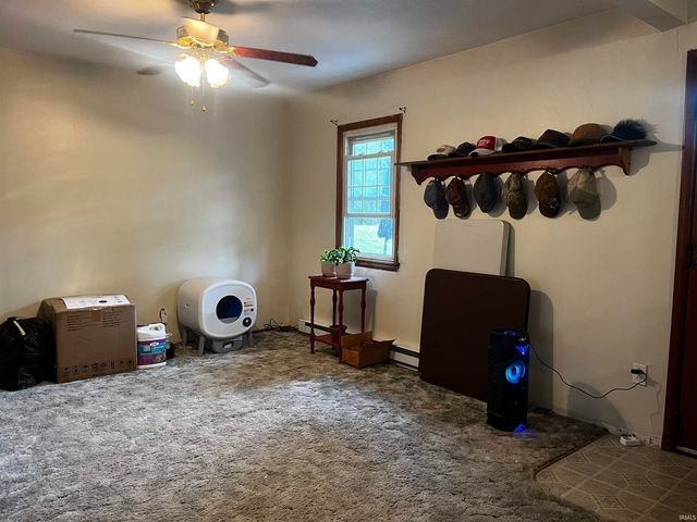 505 S High Street, Hartford City, IN 47348