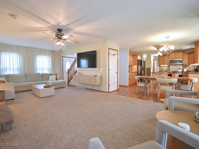 2680 Lost Nation Road, Willoughby, OH 44094