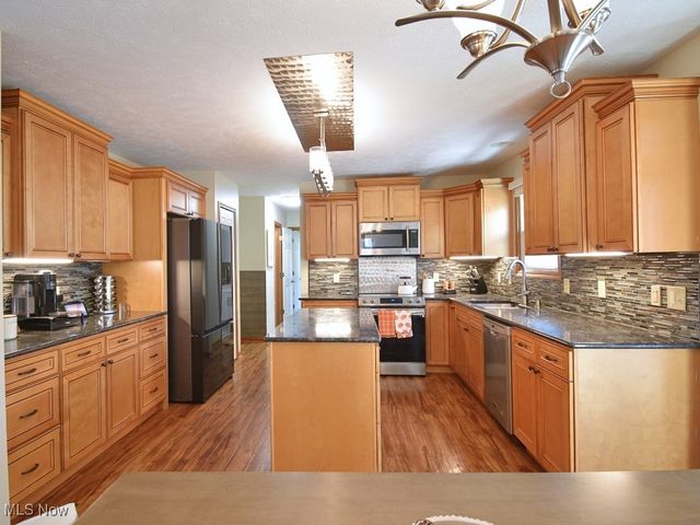 2680 Lost Nation Road, Willoughby, OH 44094