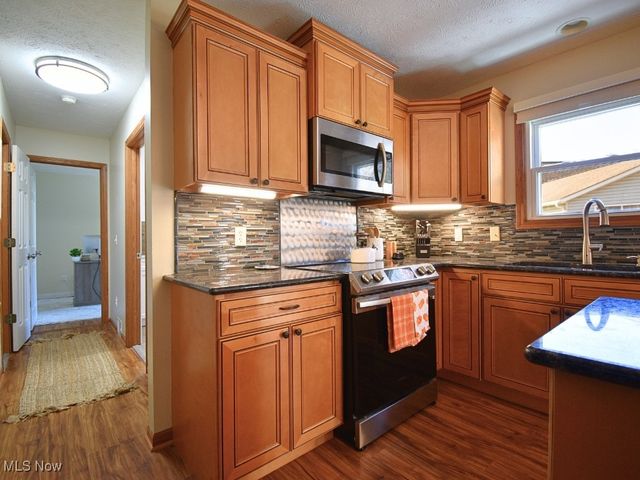 2680 Lost Nation Road, Willoughby, OH 44094