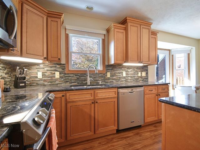 2680 Lost Nation Road, Willoughby, OH 44094