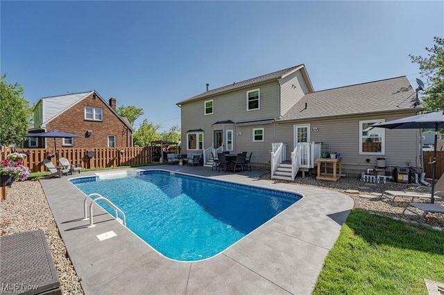 2680 Lost Nation Road, Willoughby, OH 44094