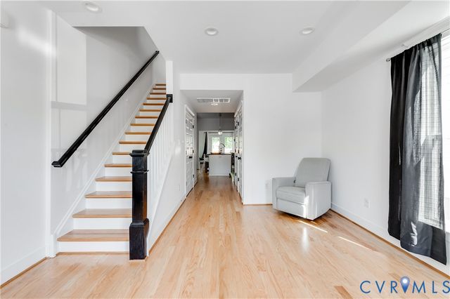 1322 N 34th St, Richmond, VA 23223