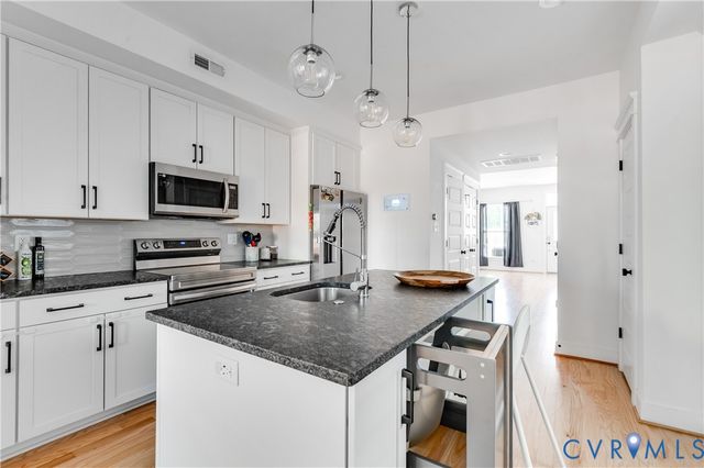 1322 N 34th St, Richmond, VA 23223