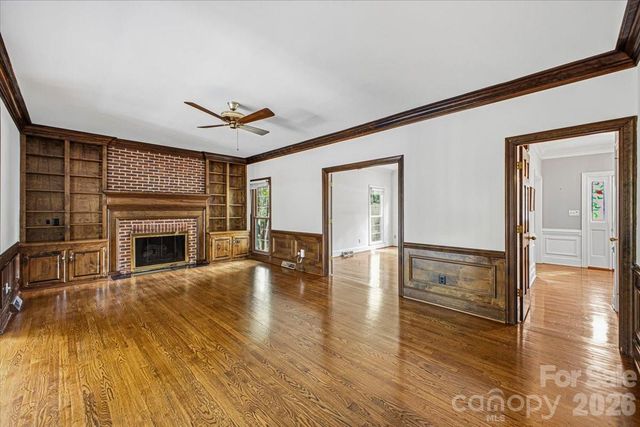 9423 Braemar Terrace, Charlotte, NC 28210