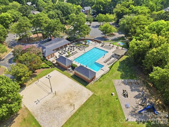 9423 Braemar Terrace, Charlotte, NC 28210