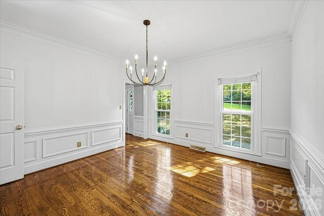 9423 Braemar Terrace, Charlotte, NC 28210