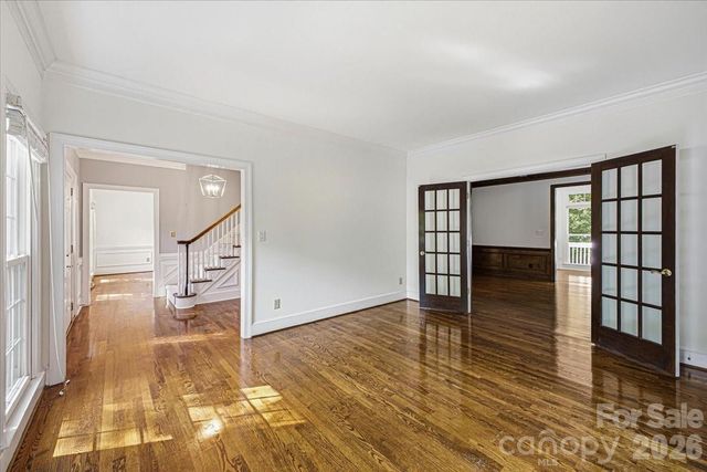 9423 Braemar Terrace, Charlotte, NC 28210