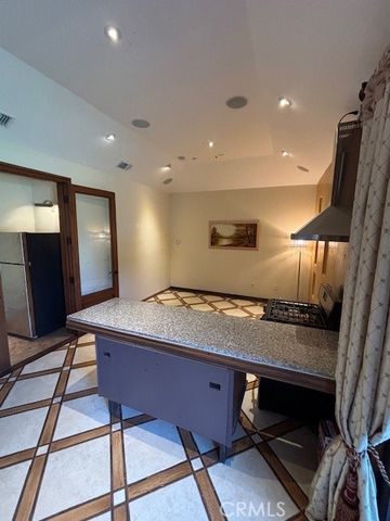 44 Hackamore Ln 46, Bell Canyon, CA 91307