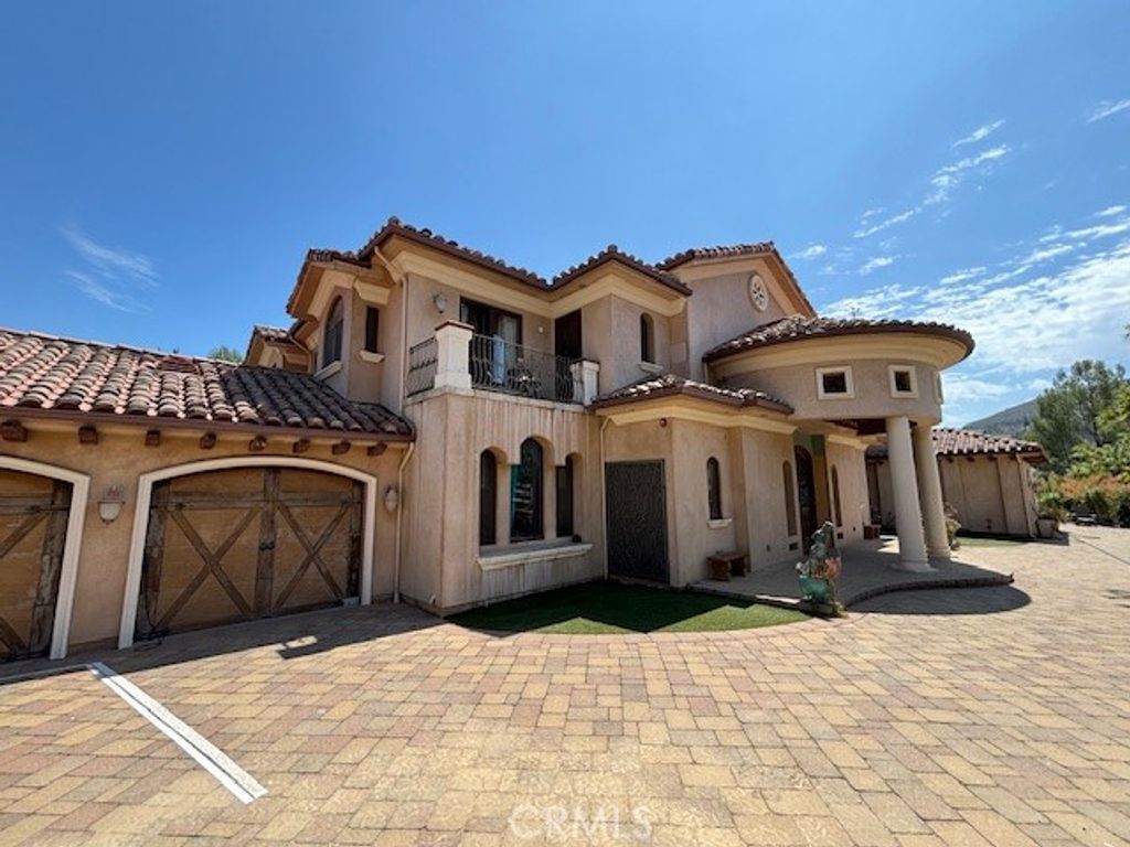 44 Hackamore Ln 46, Bell Canyon, CA 91307