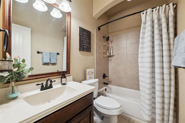 112 Shepherds Hill Road, Waxahachie, TX 75165