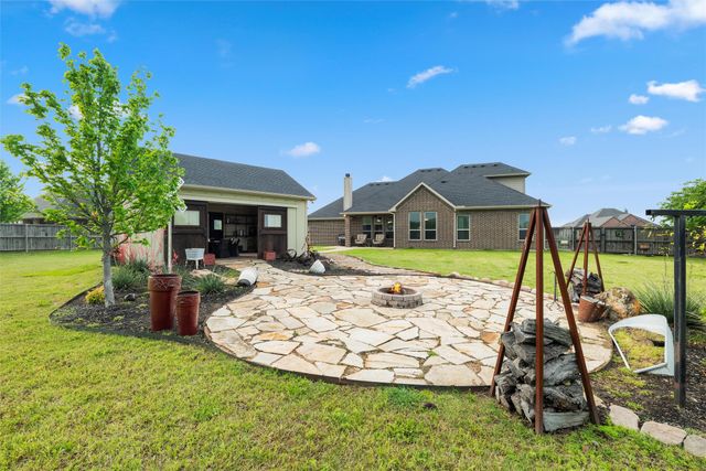 112 Shepherds Hill Road, Waxahachie, TX 75165