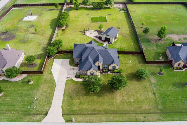 112 Shepherds Hill Road, Waxahachie, TX 75165