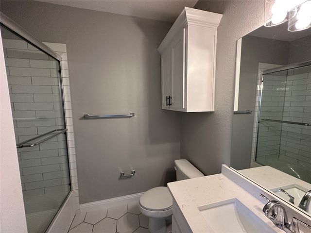 417 S Glasgow Drive, Dallas, TX 75223
