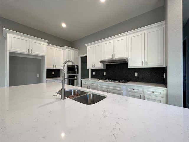 417 S Glasgow Drive, Dallas, TX 75223