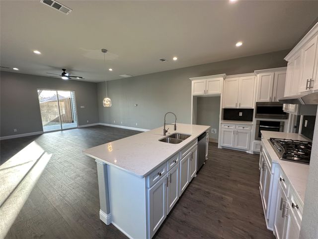 417 S Glasgow Drive, Dallas, TX 75223