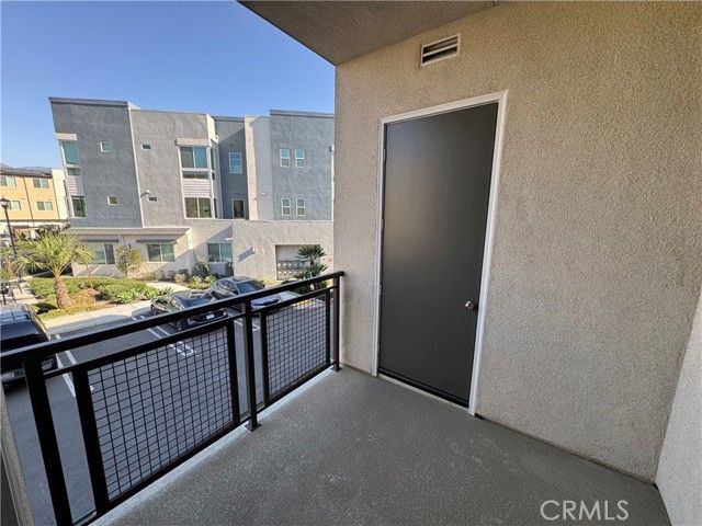 4100 E Circle Paseo 203, Ontario, CA 91764