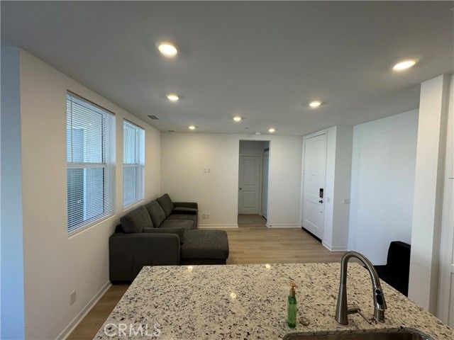 4100 E Circle Paseo 203, Ontario, CA 91764