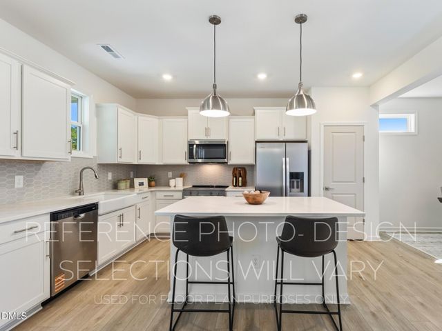 339 Pecan Valley Way, Four Oaks, NC 27524