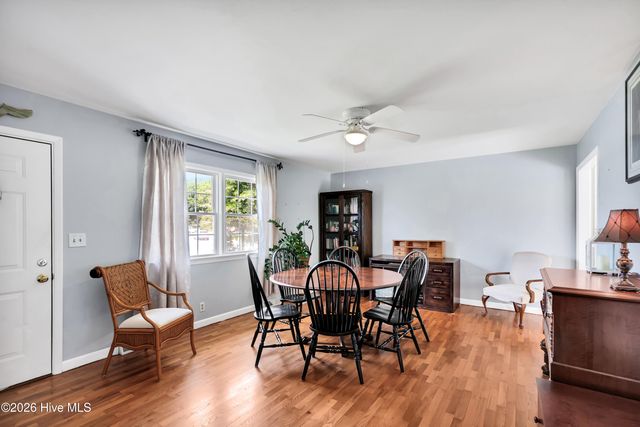 710 N College Road, Wilmington, NC 28405
