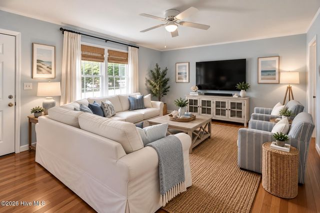 710 N College Road, Wilmington, NC 28405