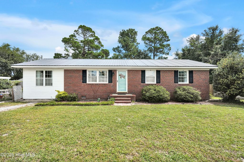 710 N College Road, Wilmington, NC 28405