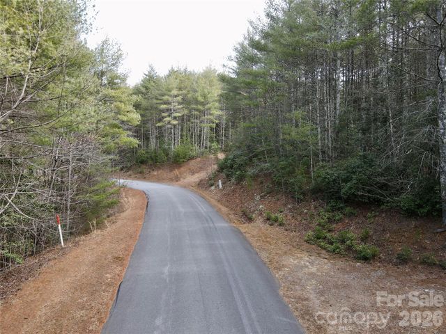 5632 Collette Ridge Circle, Collettsville, NC 28611
