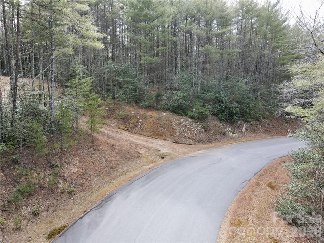 5632 Collette Ridge Circle, Collettsville, NC 28611