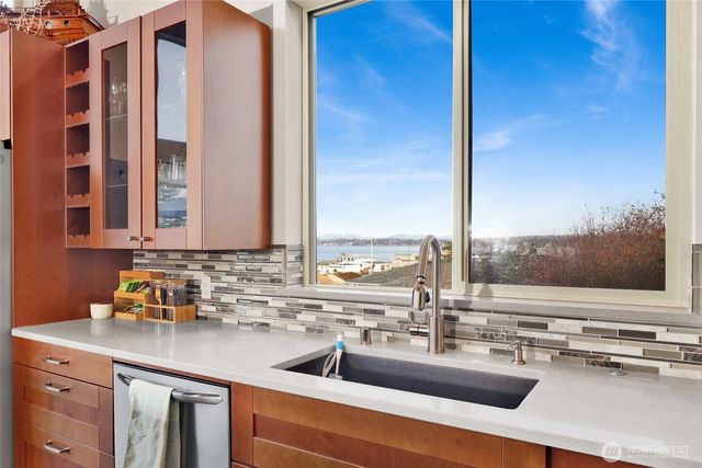 7444 Jackson Road, Blaine, WA 98230