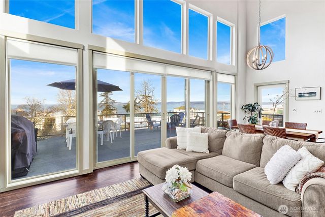 7444 Jackson Road, Blaine, WA 98230