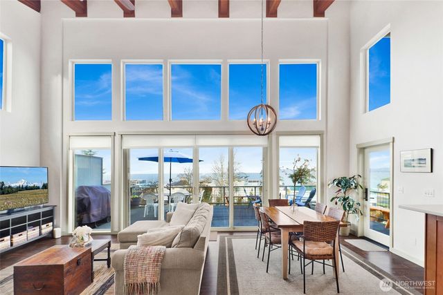 7444 Jackson Road, Blaine, WA 98230