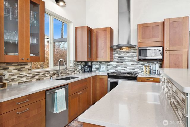 7444 Jackson Road, Blaine, WA 98230