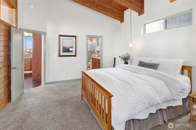 7444 Jackson Road, Blaine, WA 98230