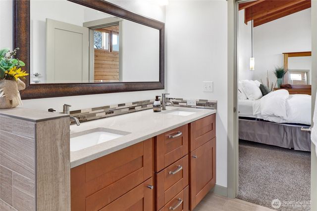 7444 Jackson Road, Blaine, WA 98230