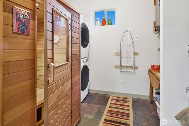 7444 Jackson Road, Blaine, WA 98230