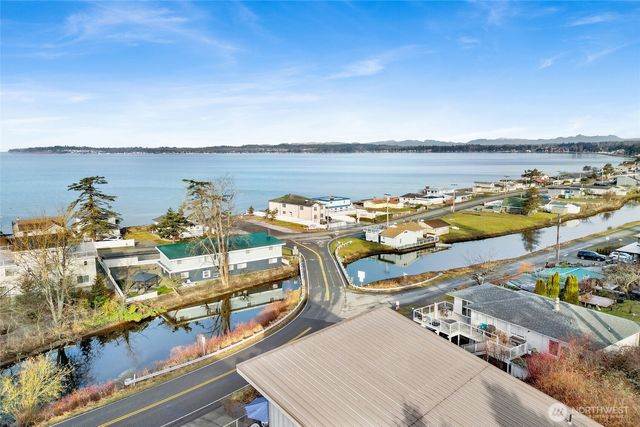 7444 Jackson Road, Blaine, WA 98230