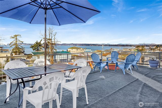 7444 Jackson Road, Blaine, WA 98230