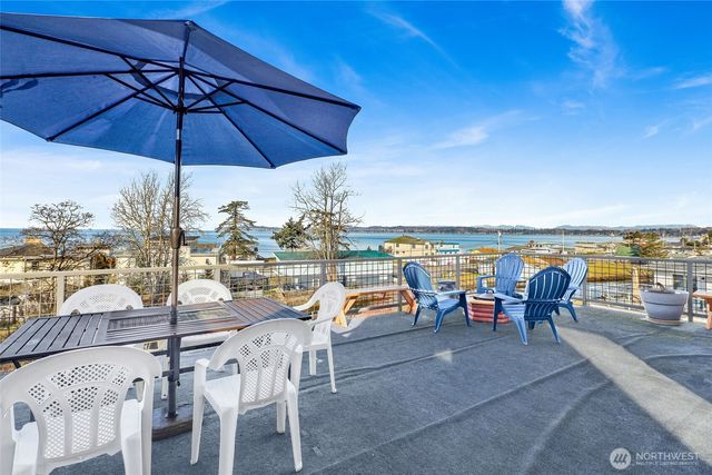 7444 Jackson Road, Blaine, WA 98230