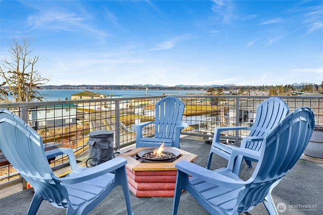 7444 Jackson Road, Blaine, WA 98230