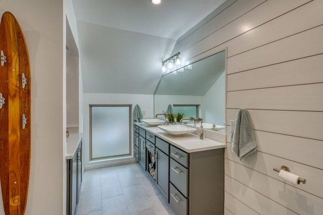 4118 River Oaks DR, Kingsland, TX 78639