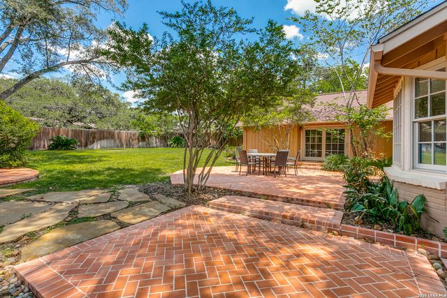 2219 Woodmen, San Antonio, TX 78209